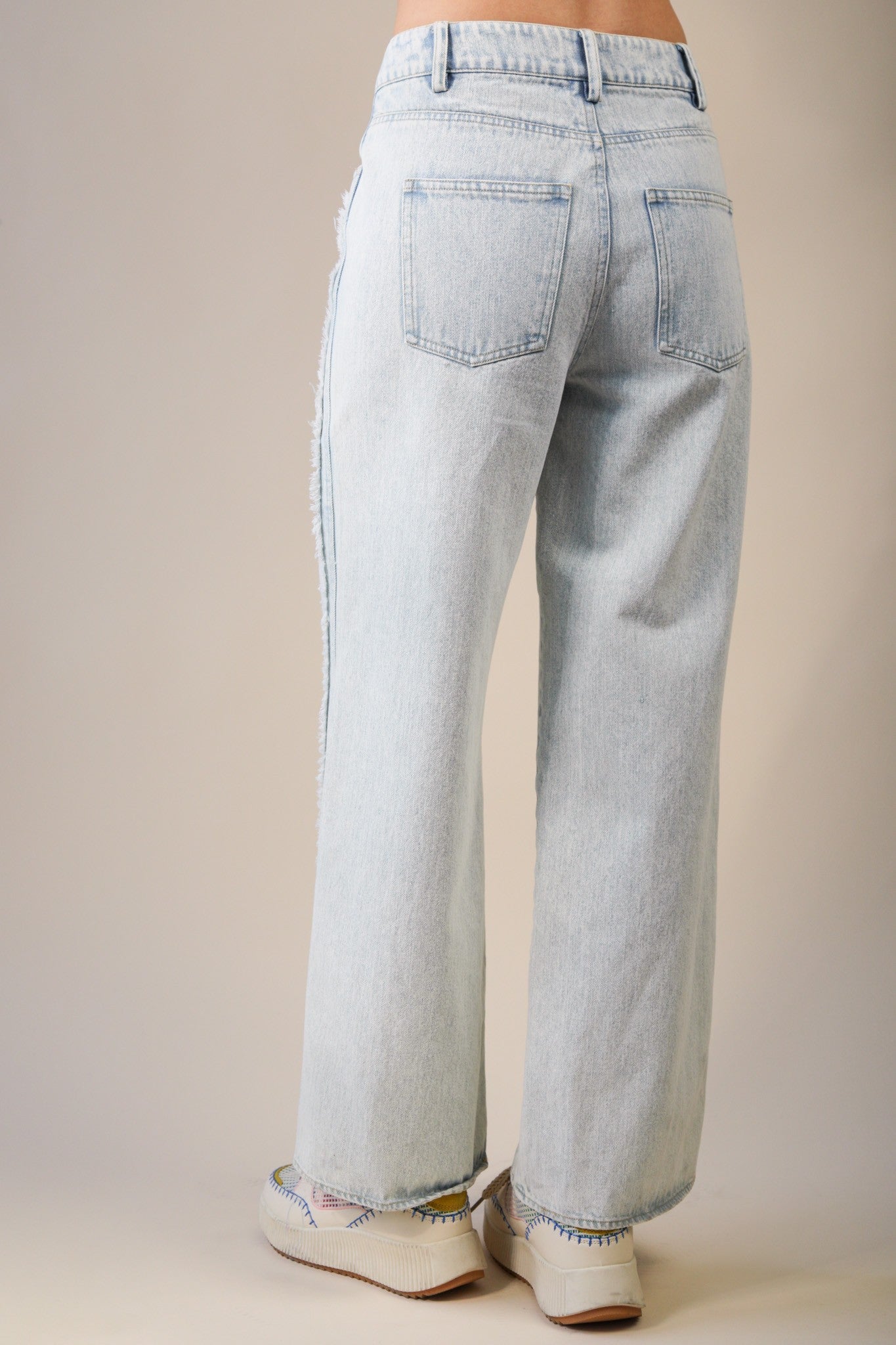 Fray Jeans
